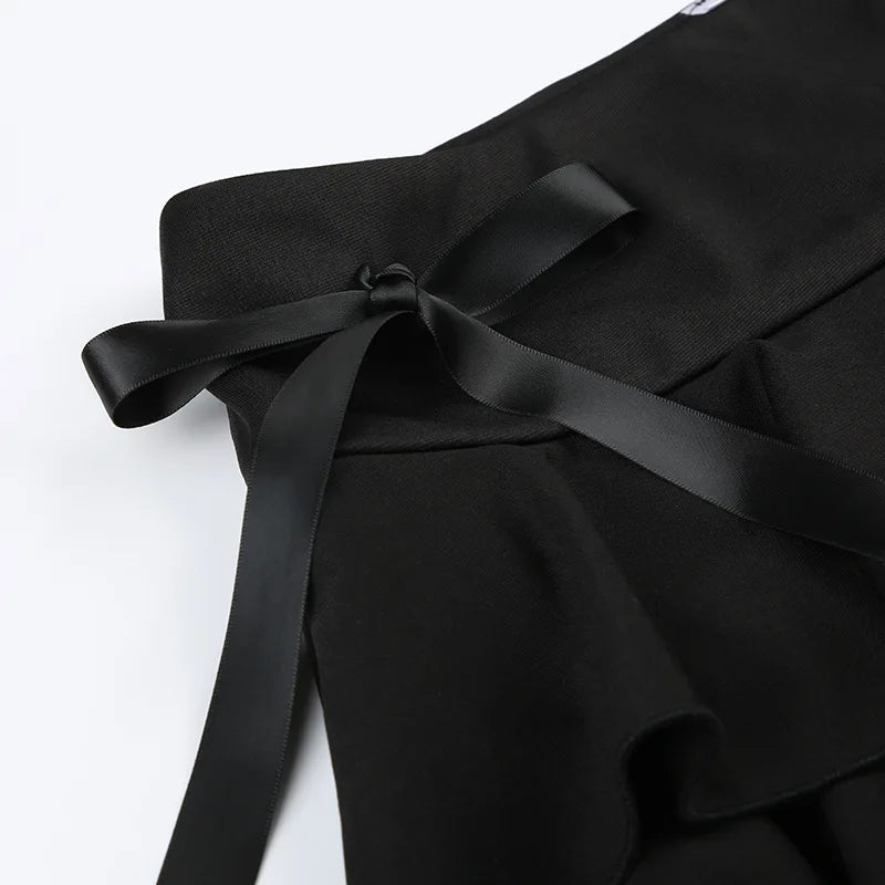 Black Tiered Mini Skirt with Lace Trim Ribbon Bow A Line Microskirt Women Miniskirt E-Girl Y2K Grunge Goth Coquette Lolita Style