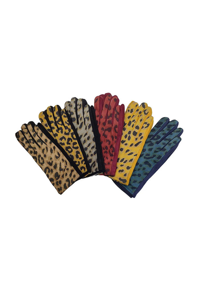 Leopard pattern glove in pack image 1