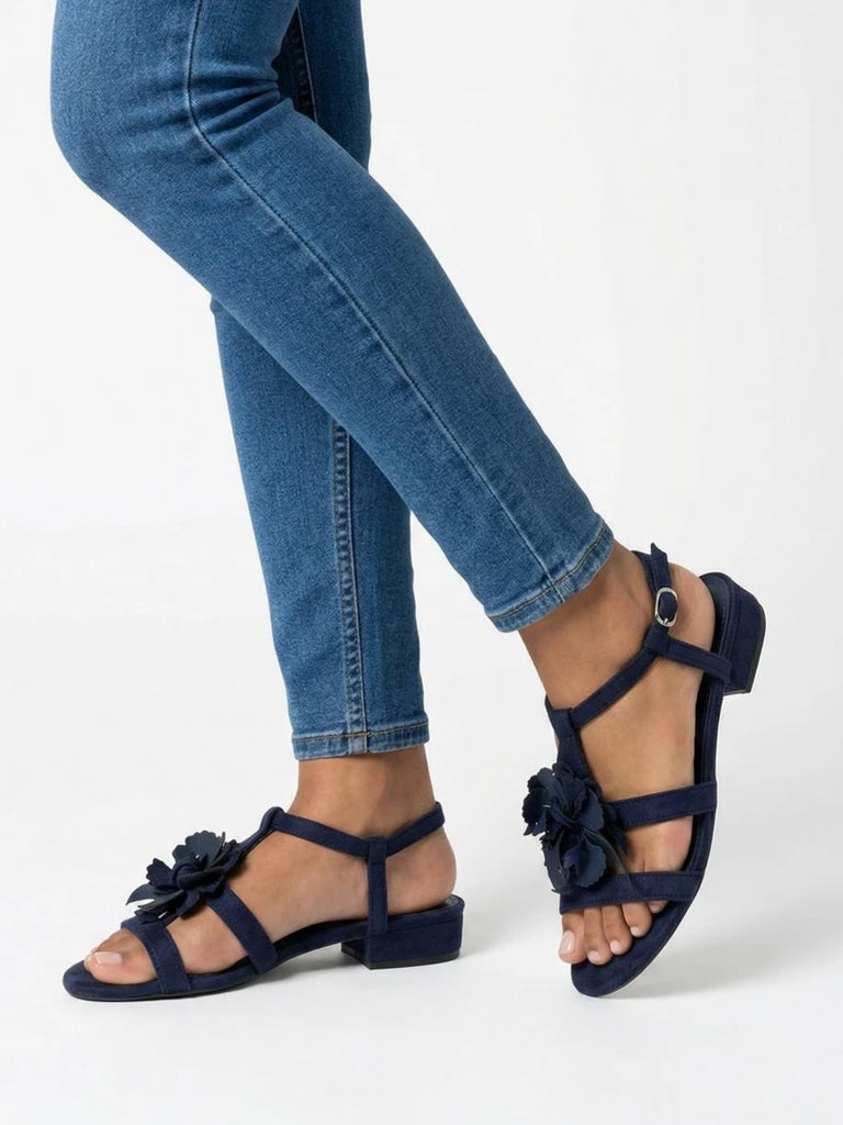 Sandals image 13