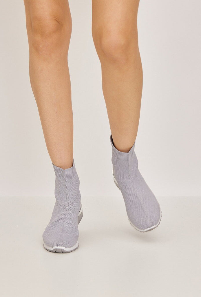 Women Sneakers Socks Shoes Wholesale Prices image 5