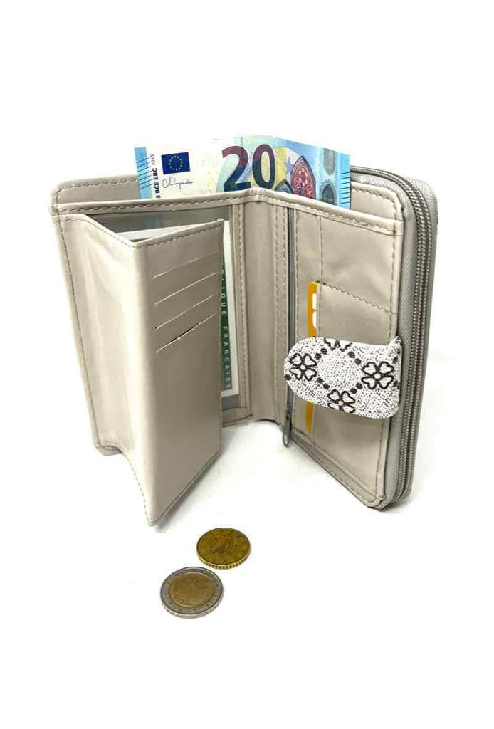 Woman Wallets Cash Cards Coins Compartments purse clutch bag small bag wallet image 1