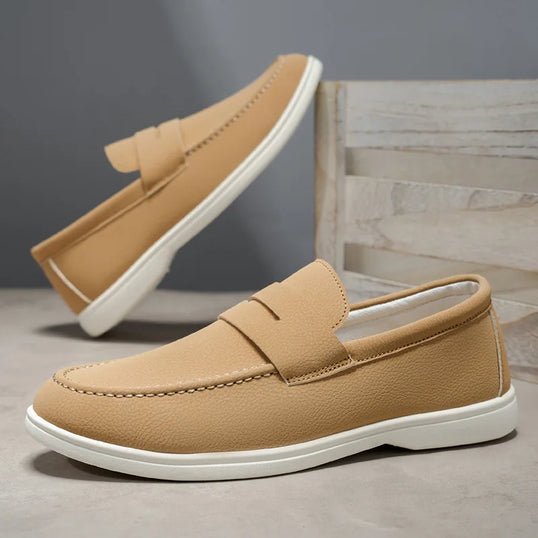 Men's breathable bean shoes, British-style loafers, fashionable casual shoes, youth single shoes