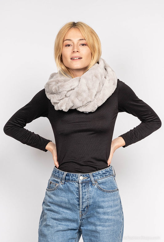 Women's Fur Scarf Soft Winter Snood Wrap Shawl Lightweight Neck Warmer Scarf image 1