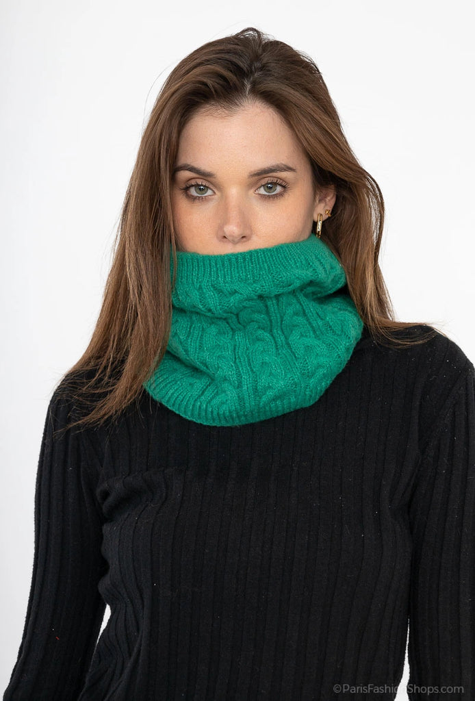 Woman neck warmer image 0