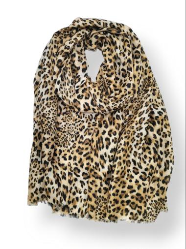 Scarf with leopard print image 0