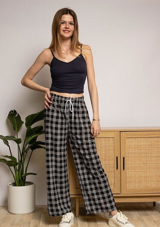 Womens Wide Leg Trousers With Check Print Black Casual Trousers image 0