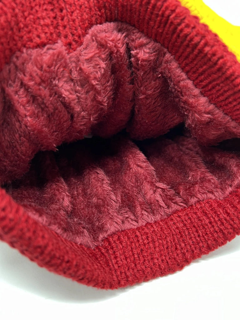 Woman neck warmer image 1