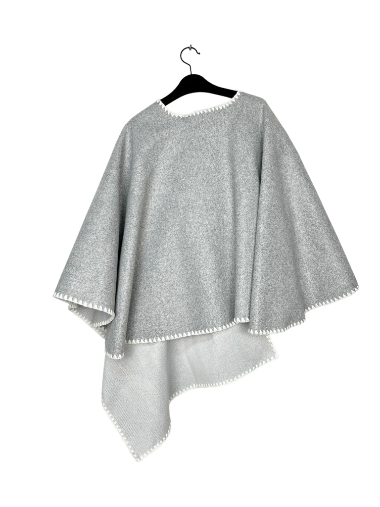 Women Winter Plan Colour Poncho With Tie Style Warm Comfortable Outdoor Poncho image 6