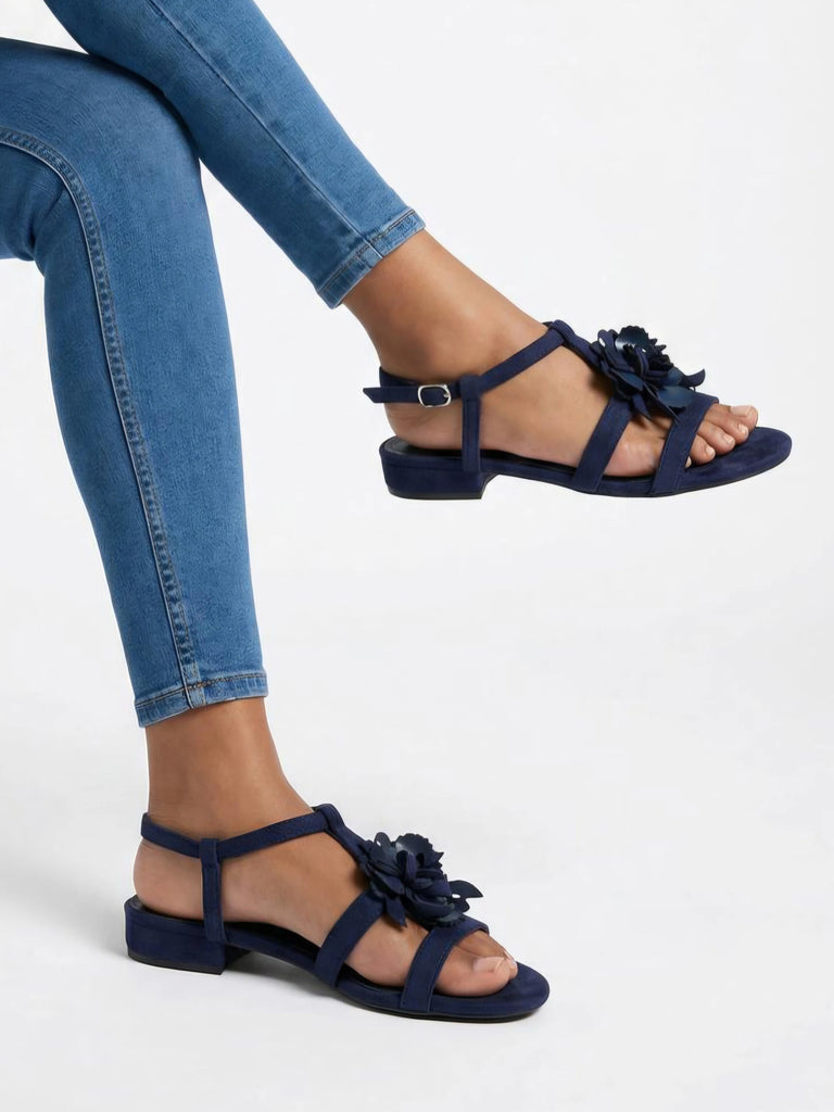 Sandals image 11