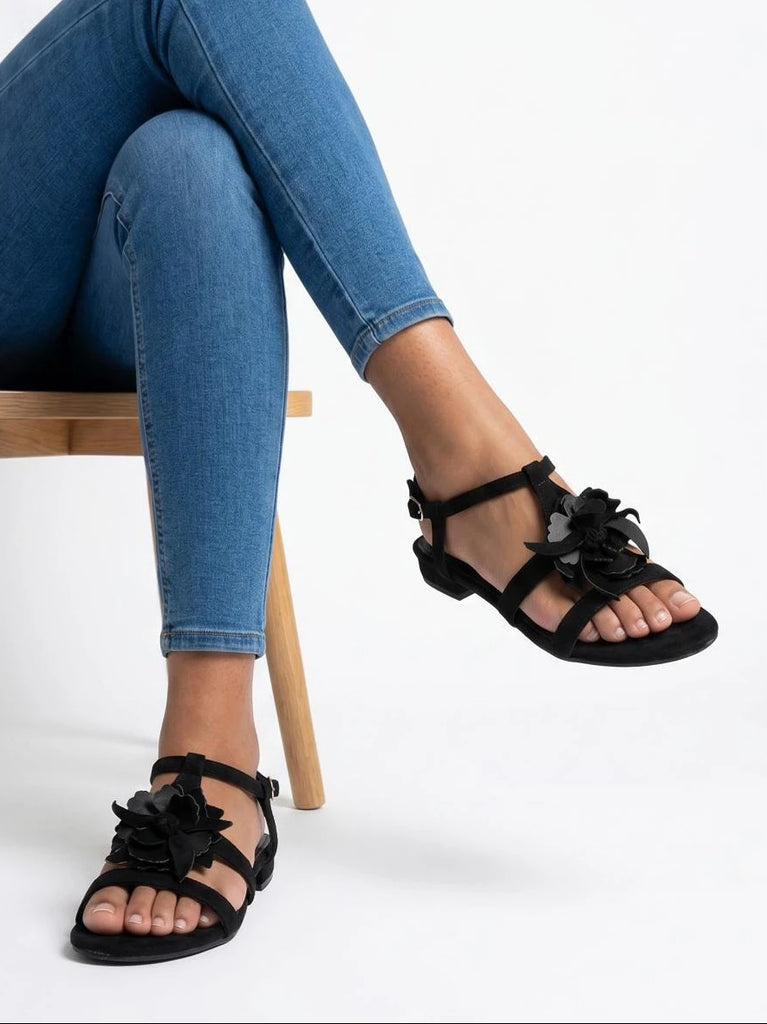 Sandals image 1