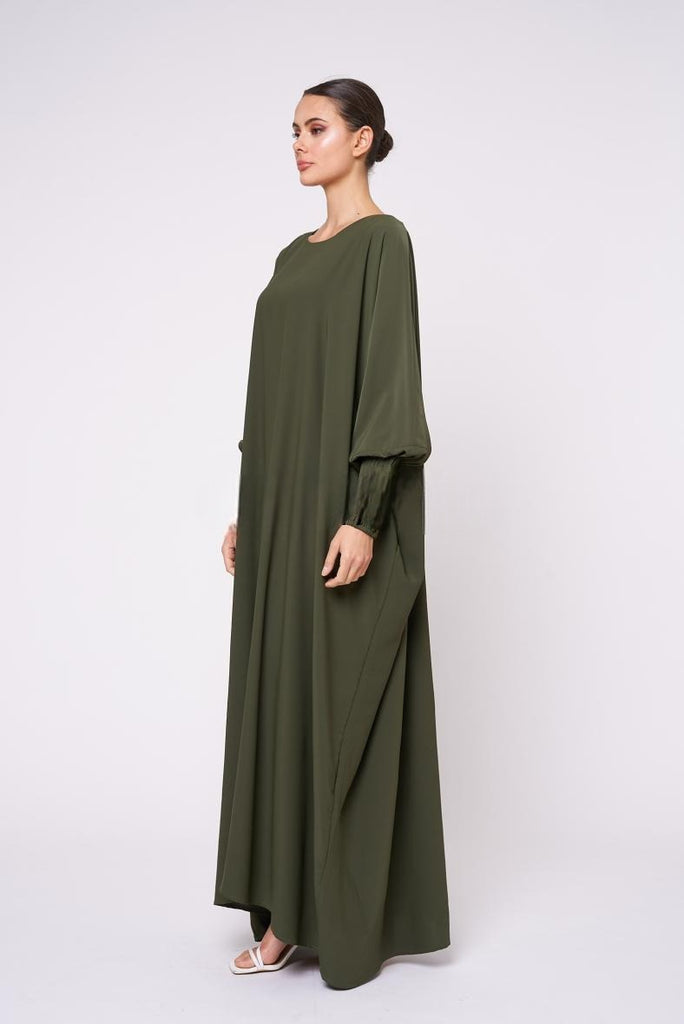 Ladies Abaya Elastic Sleeve Smoke Long Sleeves Comfortable Stylish Abaya image 3